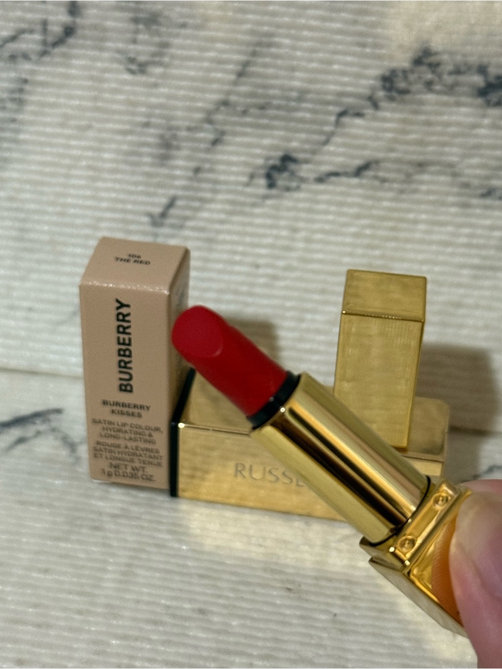 Burberry Mini Red Satin Lipstick - Picture 3 of 8